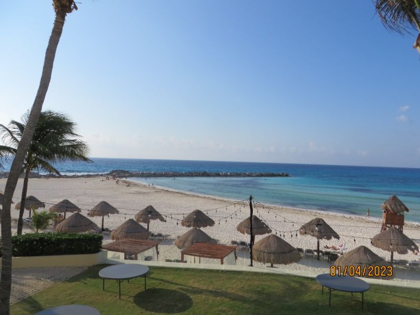  - 10 Cenota Ikkil - Cancun