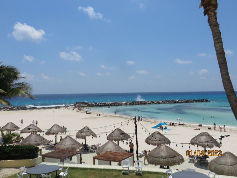  - 10 Cenota Ikkil - Cancun