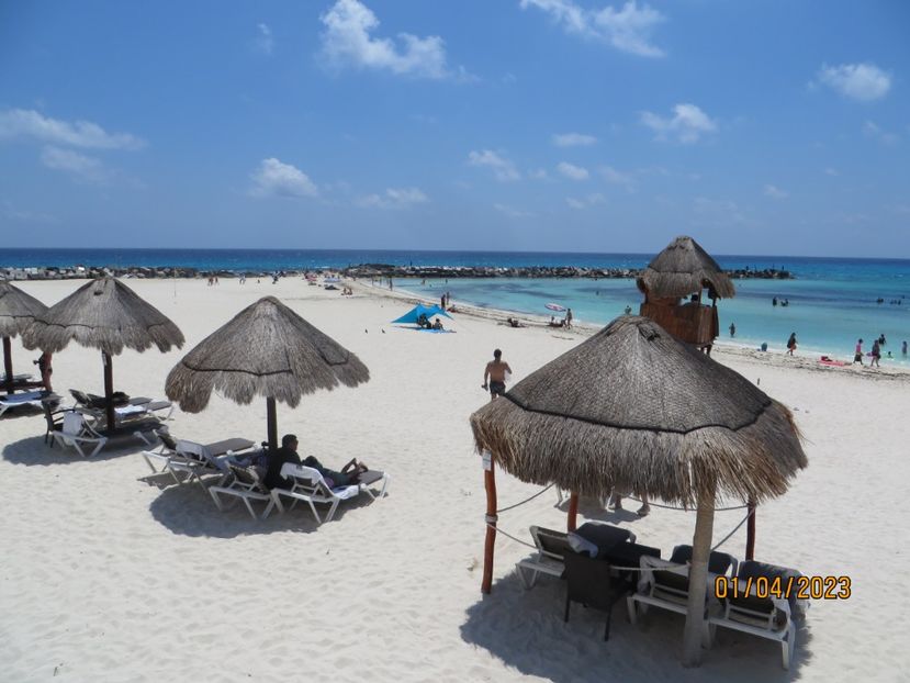  - 10 Cenota Ikkil - Cancun