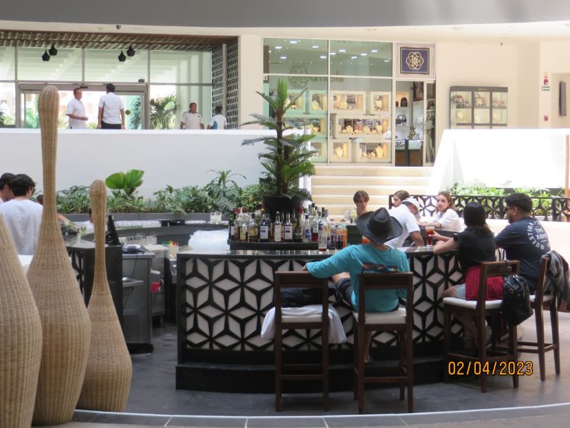  - 10 Cenota Ikkil - Cancun