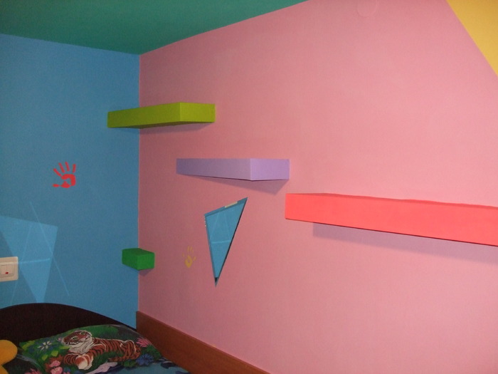 ACASA-LA-MINE-LA-COPII-IN-CAMERA