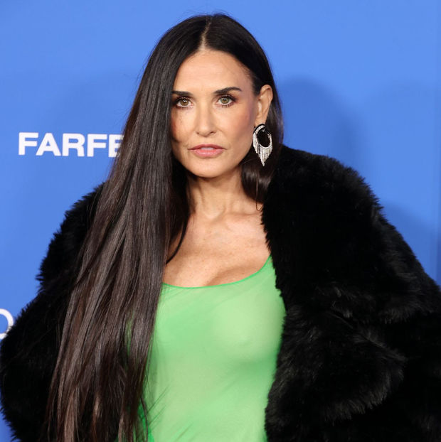 9.Demi Moore - Smash or Pass