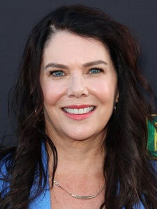 27.Lauren Graham - Smash or Pass