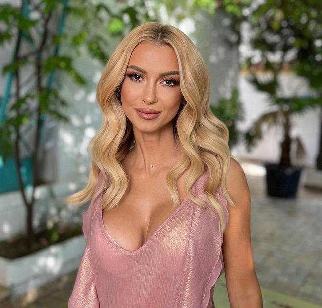 Andrea Balan - Topul Vedetelor