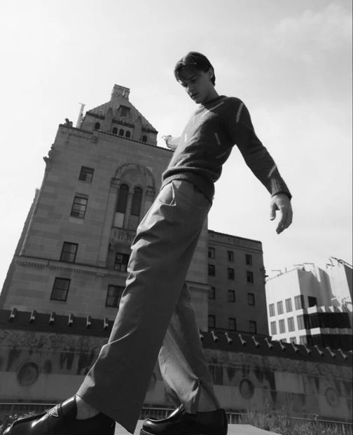 20らŤcentury diminutive figural, carved - Collection of Tintypes