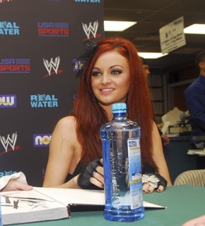 st1123stwwe_07 - Maria Kanellis