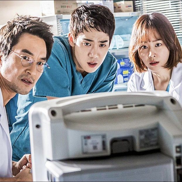 Dr. Romantic 1 - b- K-dramas_my love and my refuge