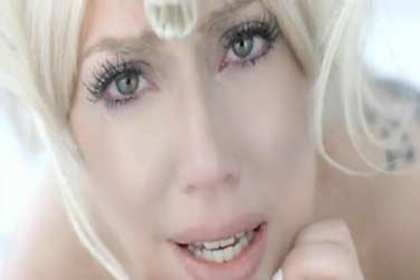 lady-gaga-bad-romance-3 - Lady gaga