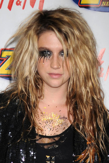 American+Idol+winner+Kris+Allen+attends+Z100+BksNC66EMEjl - Kesha