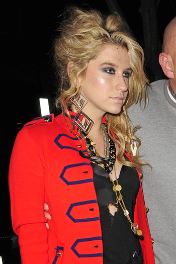 Nicola+Roberts+attends+Vivienne+Westwood+aftershow+rSav0ICuQypl - Kesha