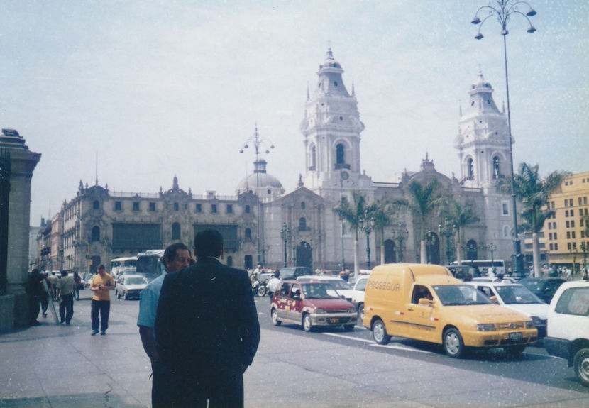 Lima . Plaza de armas. Catedral San Juan - Peru