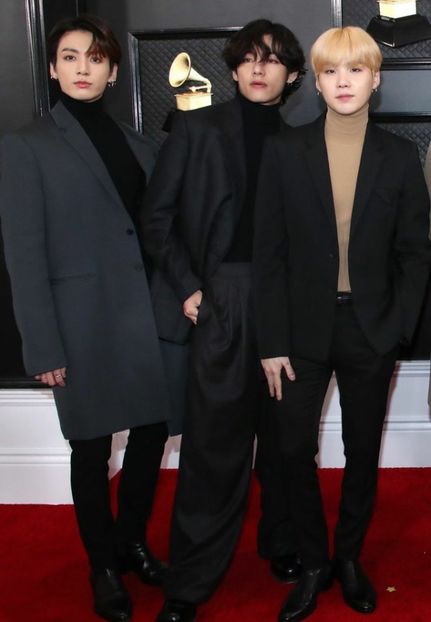  - Hello BTS !