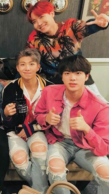  - Hello BTS !