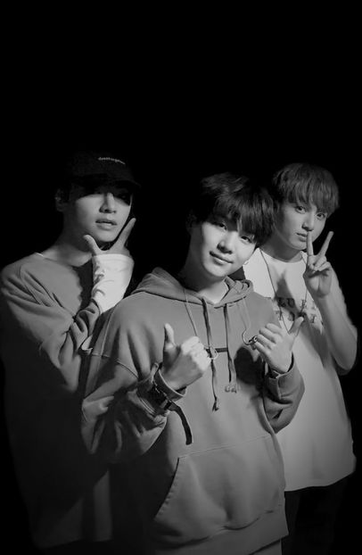  - Hello BTS !