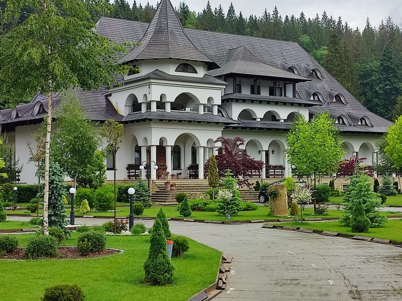 Sihastria Putnei - minivacanta Putna