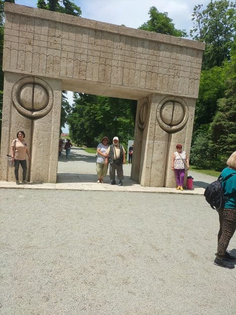 IMG-20230605-WA0039 - 2023 MLainic MTismana MSfAna Herculane CazaneleDunării Giardini di Gioia 2-4 iunie