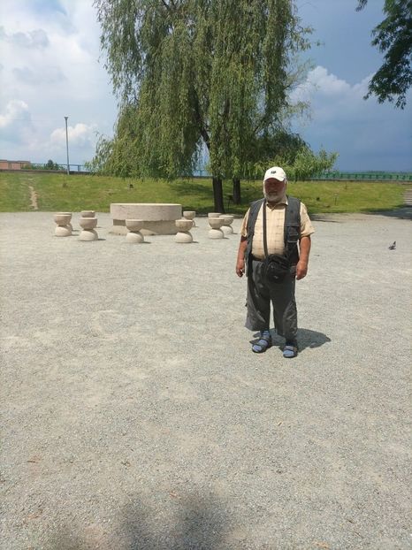 IMG-20230605-WA0041 - 2023 MLainic MTismana MSfAna Herculane CazaneleDunării Giardini di Gioia 2-4 iunie