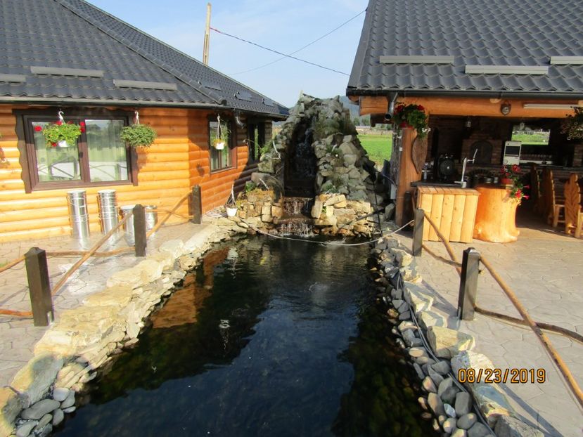  - Hanul vanatorului