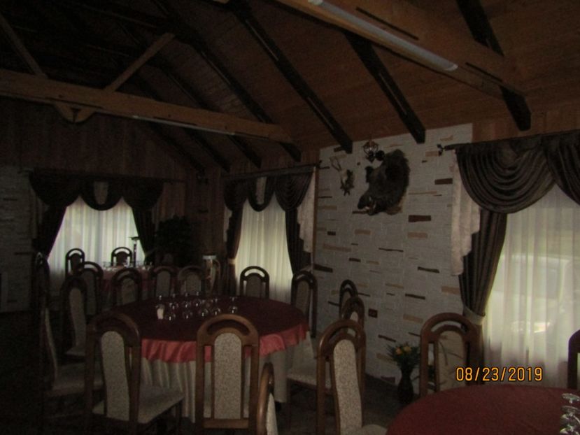  - Hanul vanatorului