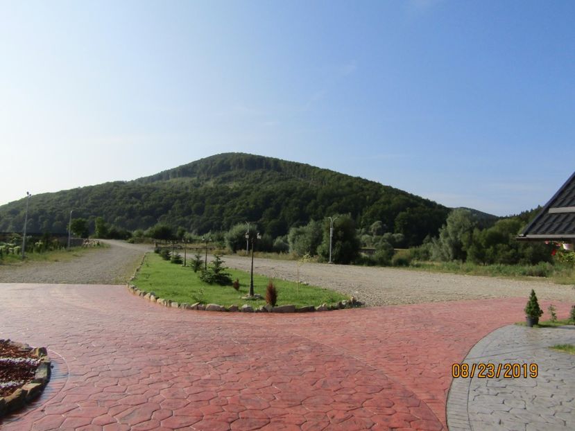  - Hanul vanatorului