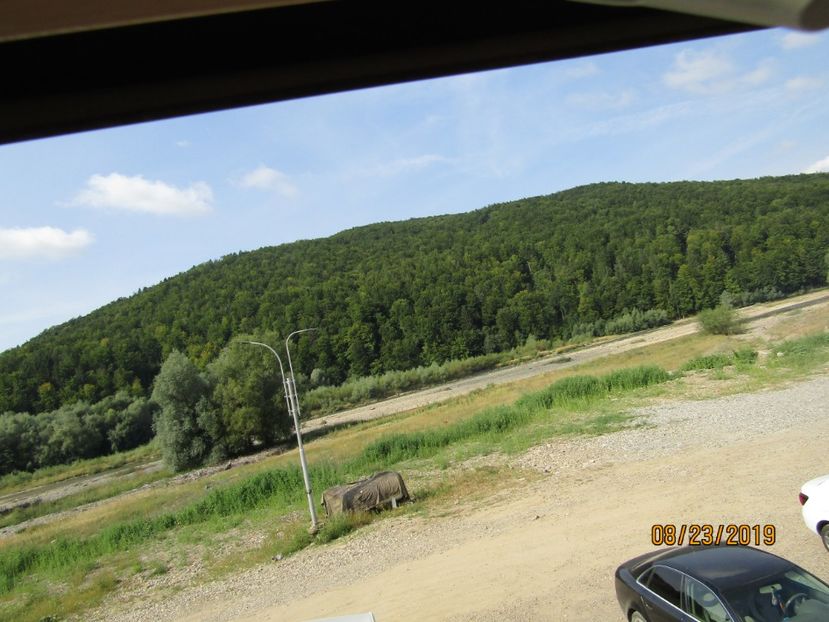  - Hanul vanatorului