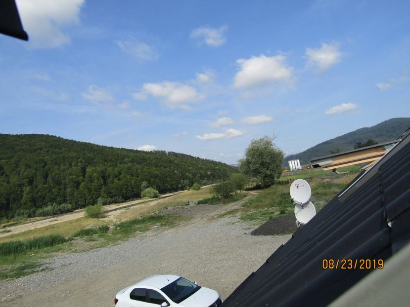  - Hanul vanatorului