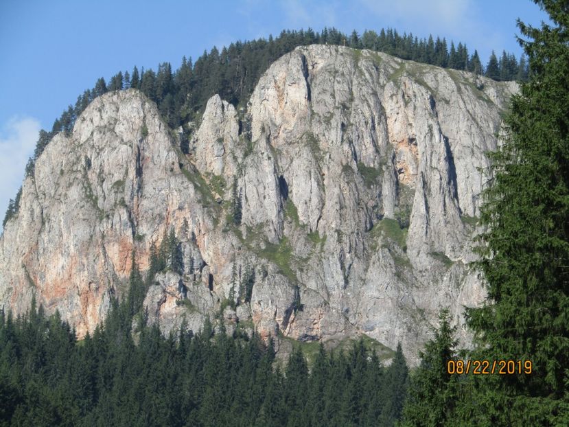  - Lacul rosu