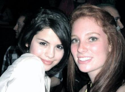 Selena-Gomez-Nick-Jonas-Concert1 - 000-poze rare selena gomez-000