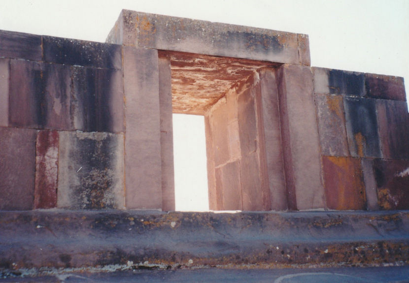 Tiwanaku. Templul Kalasasaya - Bolivia