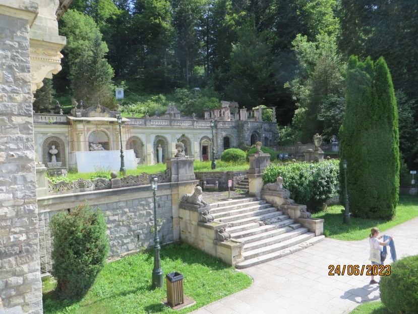  - 2 Castelul Peles - Pelisor