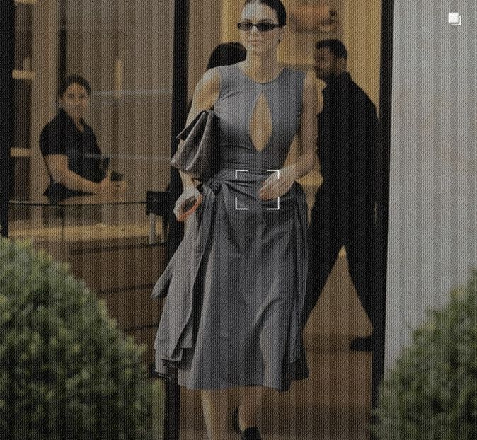 ☭ ·੨੩.੦Դ· ℐẹṇṇẹṛ ‹Leaving a Bottega Veneta Store in Paris, FR. [June 26, 2023] - everything seems unreal to me
