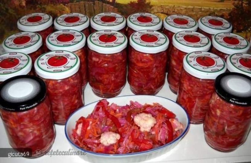  - Salata de legume la borcan pentru iarna