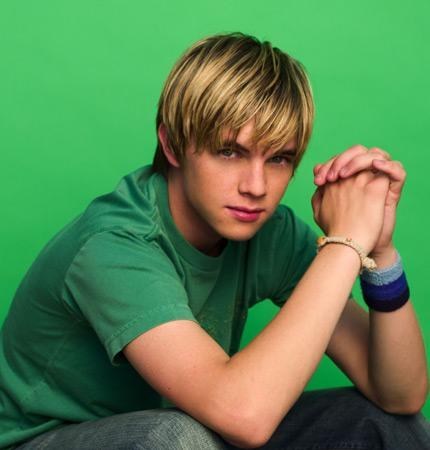 jesse-mccartney-20071222-354249