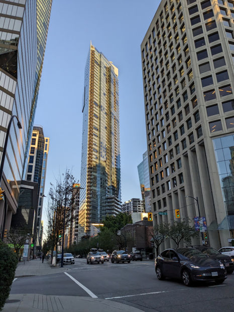 PXL_20230815_025129641.MP - Vancouver