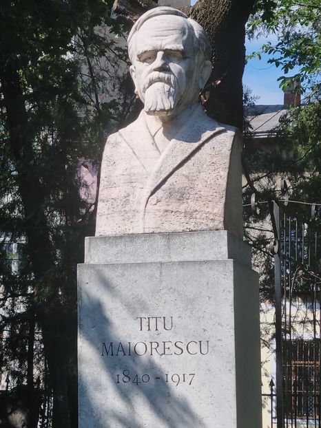 Titu Maiorescu (1840-1917) - Cișmigiu