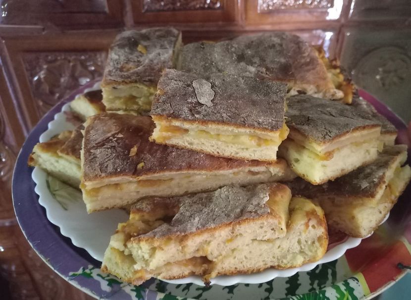 Placinta cu fructe (mere, prune, piersici) - Retete 2