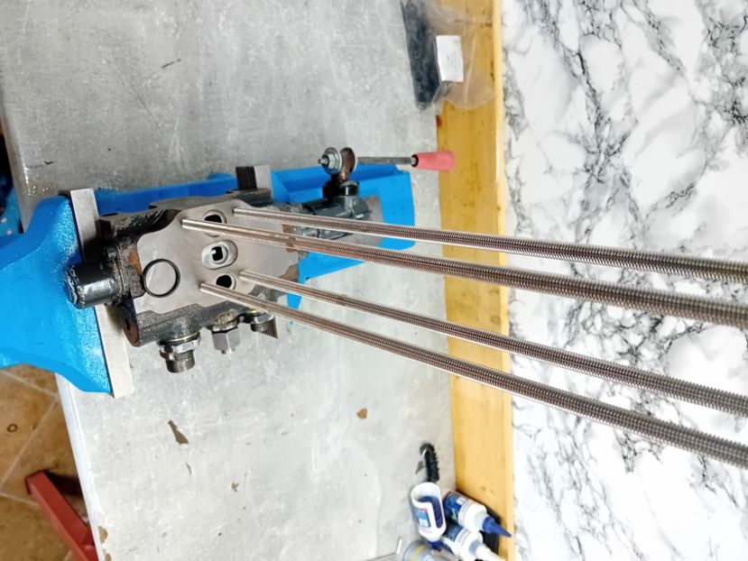 Atelier de reparatii Distribuitoare - Centru de reparatii DISTRIBUITOARE