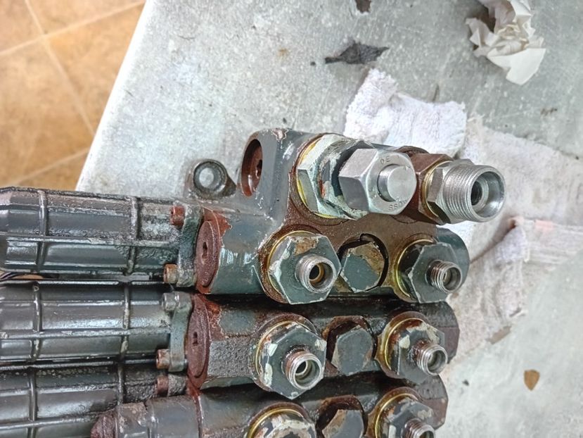 Atelier de reparatii Distribuitoare - Centru de reparatii DISTRIBUITOARE