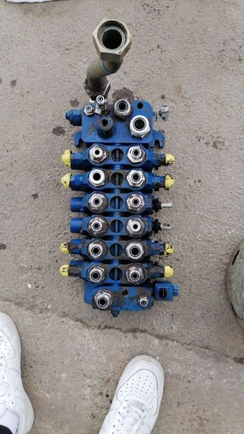 Atelier de reparatii Distribuitoare - Centru de reparatii DISTRIBUITOARE