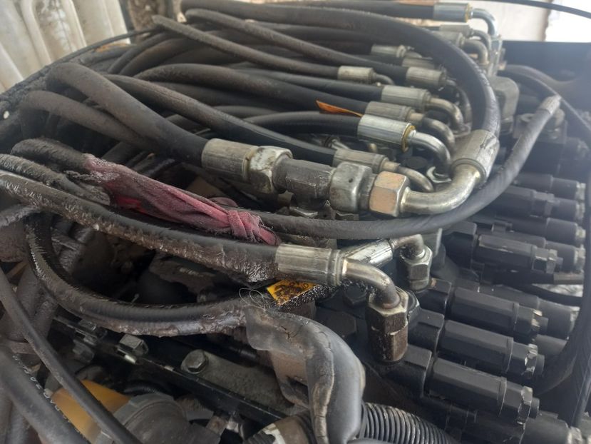 Reparatii Distribuitoare - Centru de reparatii DISTRIBUITOARE