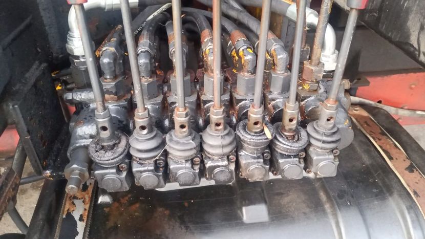 Reparatii Distribuitoare - Centru de reparatii DISTRIBUITOARE