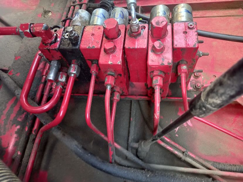 Reparatii Distribuitoare case - Centru de reparatii DISTRIBUITOARE