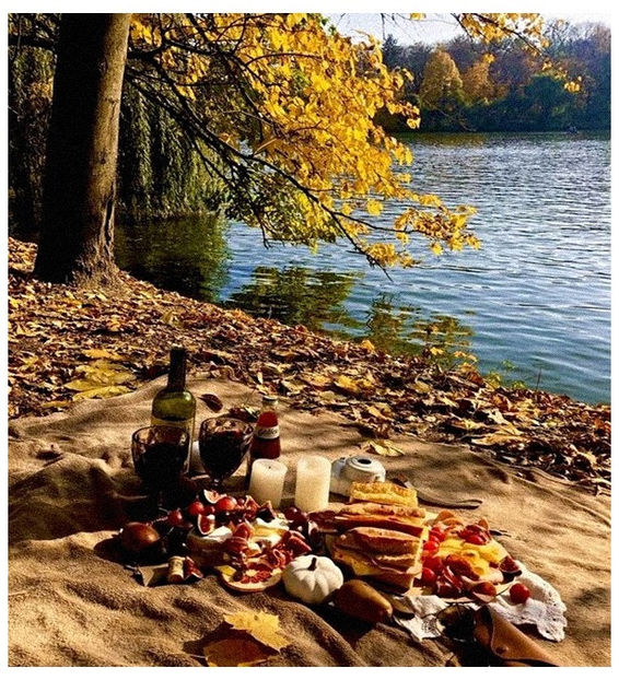 ♡ Oᥴtobᥱr 8 » When we all give the power.. we all give the best. Every minute of an hour, - Tomnatic și nostalgic