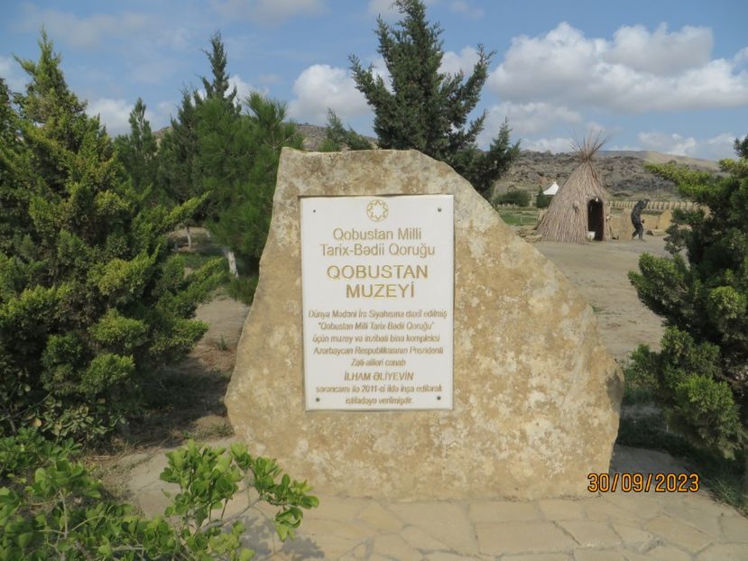  - 1 Baku - Parcul National Gobustan