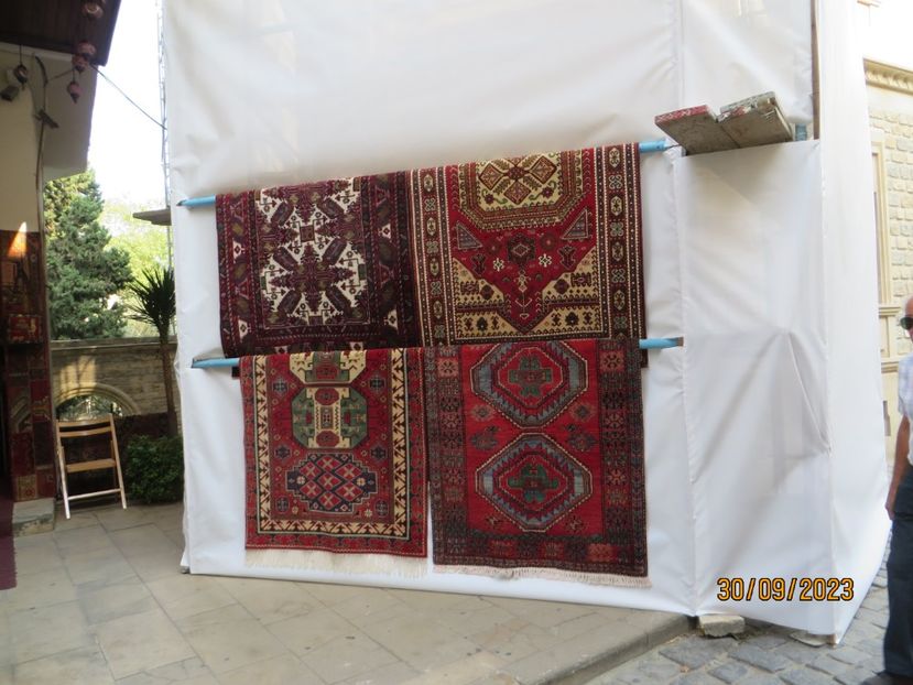  - 1 Baku - Parcul National Gobustan