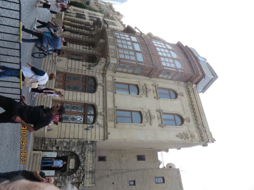  - 1 Baku - Parcul National Gobustan