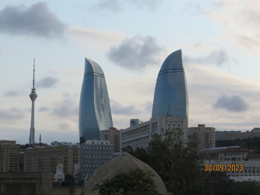  - 1 Baku - Parcul National Gobustan