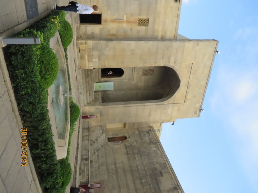  - 1 Baku - Parcul National Gobustan