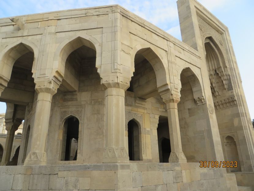  - 1 Baku - Parcul National Gobustan