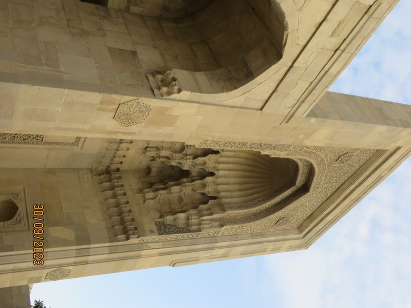  - 1 Baku - Parcul National Gobustan